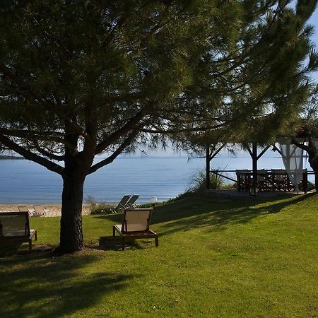 4Elies Apartments Vourvourou Bagian luar foto