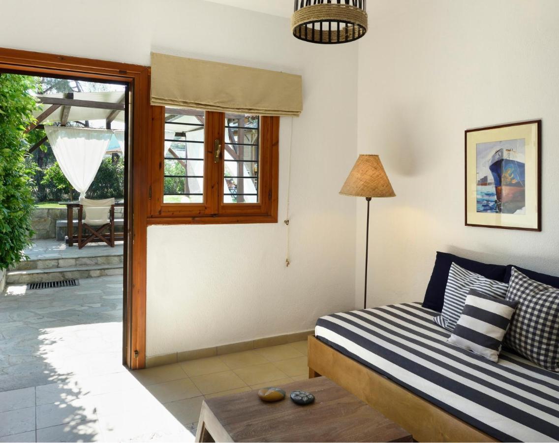 4Elies Apartments Vourvourou Bagian luar foto