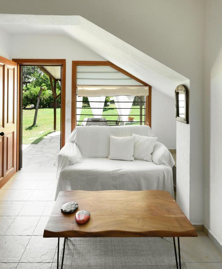 4Elies Apartments Vourvourou Bagian luar foto