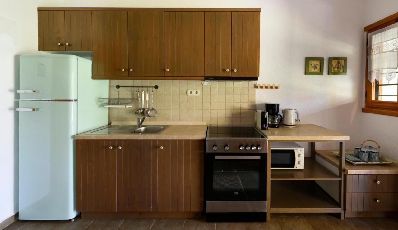 4Elies Apartments Vourvourou Bagian luar foto