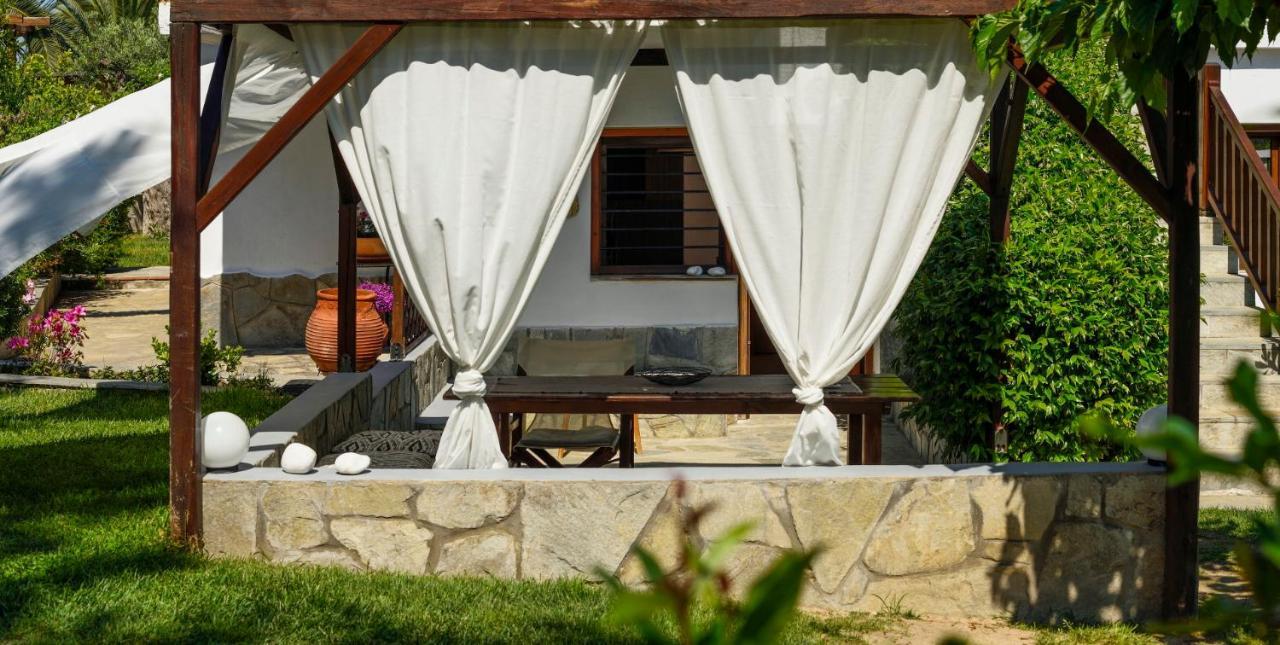4Elies Apartments Vourvourou Bagian luar foto