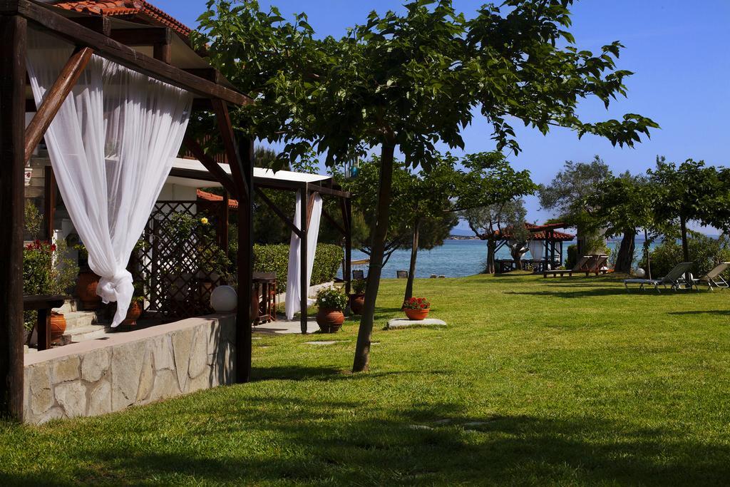 4Elies Apartments Vourvourou Bagian luar foto