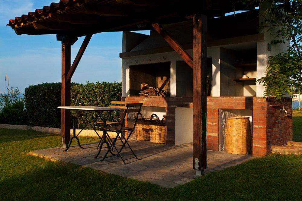 4Elies Apartments Vourvourou Bagian luar foto