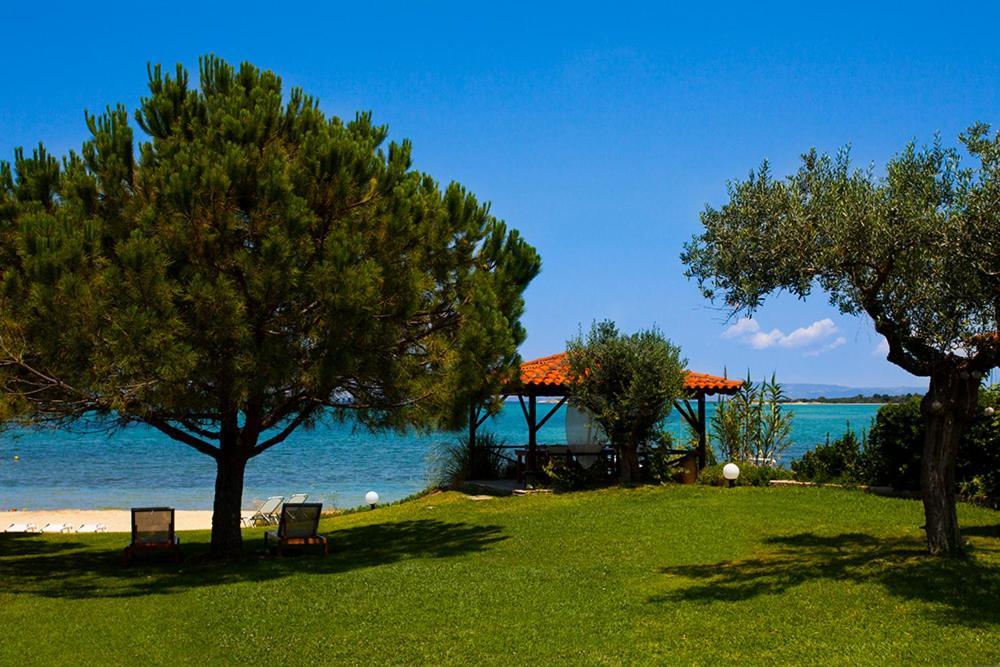 4Elies Apartments Vourvourou Bagian luar foto